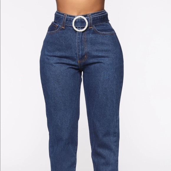 FASHIONOVA HIGH RISE MOM JEANS - Picture 2 of 8